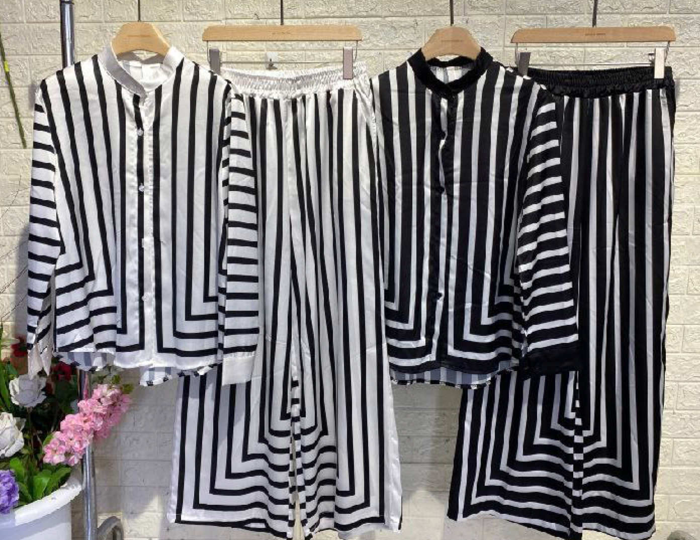 Completo Striped Satin